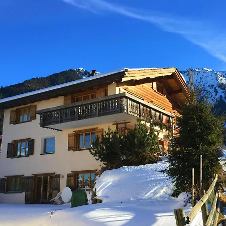 Apartment Monami Klosters, Apt. Kunterbunt