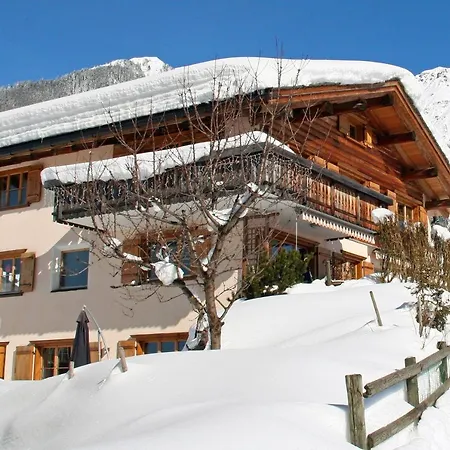 Apartment Monami Klosters, Apt. Kunterbunt Klosters