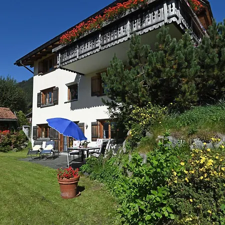 Monami Klosters, Apt. Kunterbunt *